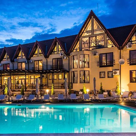 Hotel Conacul Archia Deva Zewnętrze zdjęcie