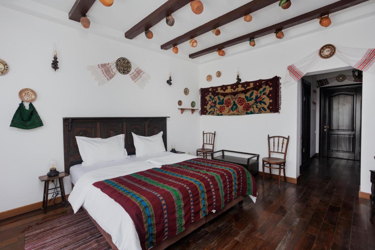 Hotel Conacul Archia Deva Zewnętrze zdjęcie