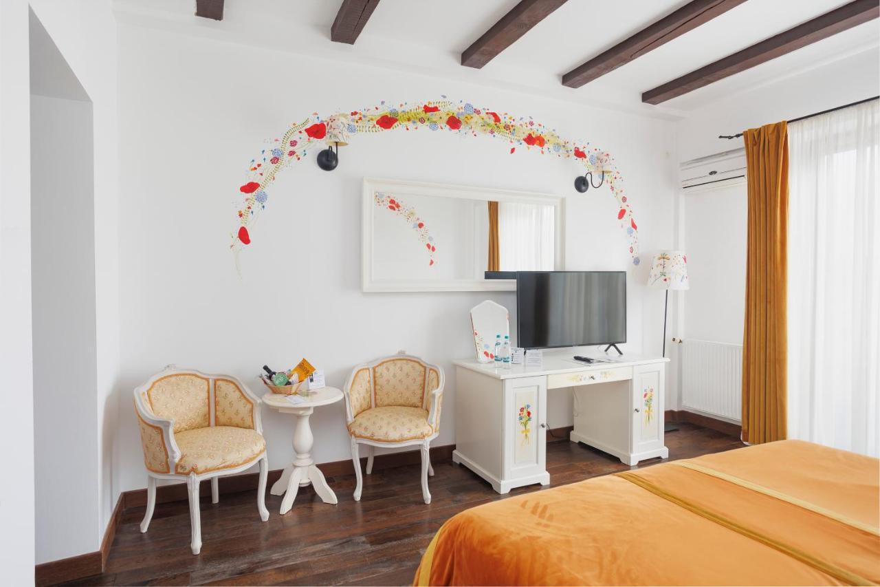Hotel Conacul Archia Deva Zewnętrze zdjęcie