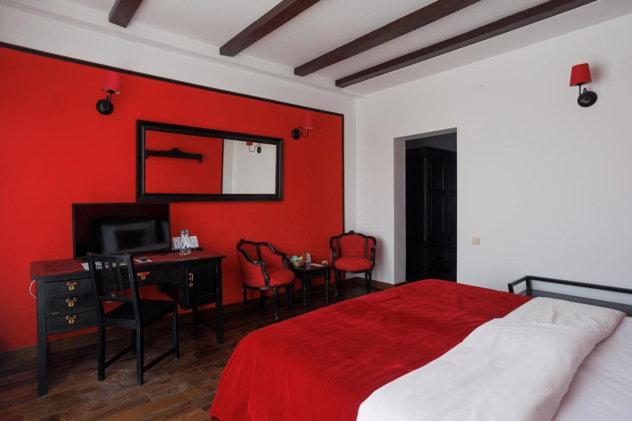 Hotel Conacul Archia Deva Zewnętrze zdjęcie