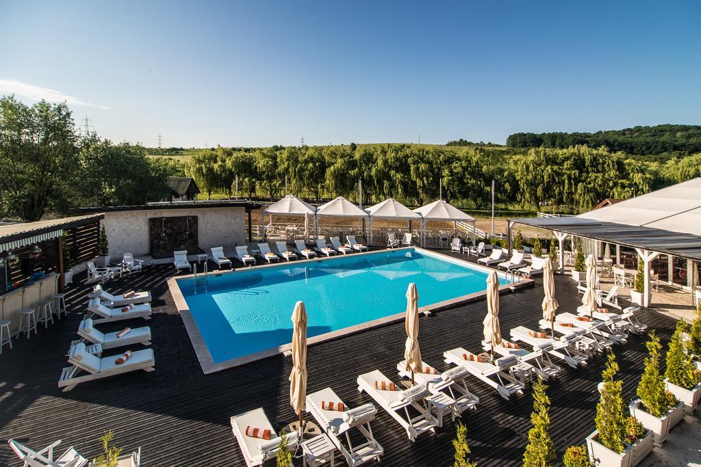 Hotel Conacul Archia Deva Zewnętrze zdjęcie