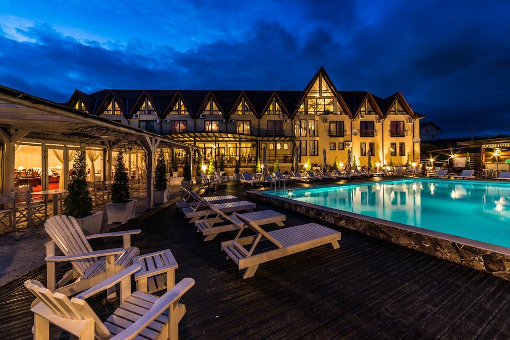 Hotel Conacul Archia Deva Zewnętrze zdjęcie