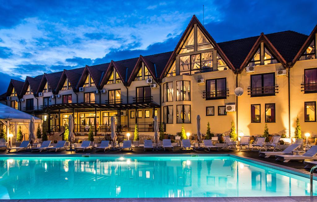 Hotel Conacul Archia Deva Zewnętrze zdjęcie